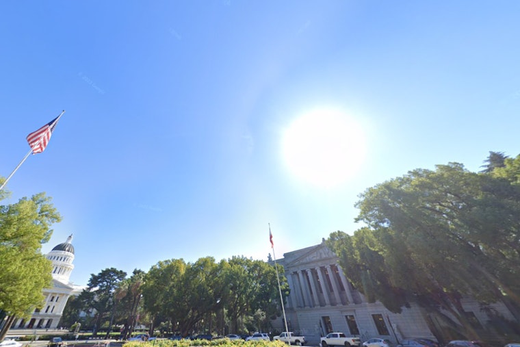 Sunny Days Ahead as Sacramento Enjoys Warm Weather with Clear Skies and Breezy Evenings