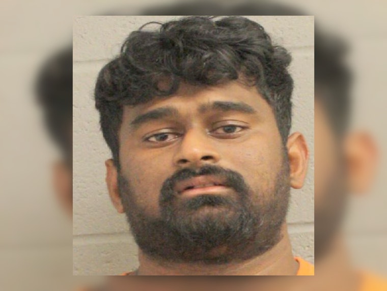 Suspected Shoplifter Arrested for Theft of Sunglasses at Houston Premium Outlets