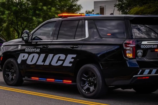 Suspected Shoplifters Critically Injured After Jumping Off I-10 Freeway in Goodyear