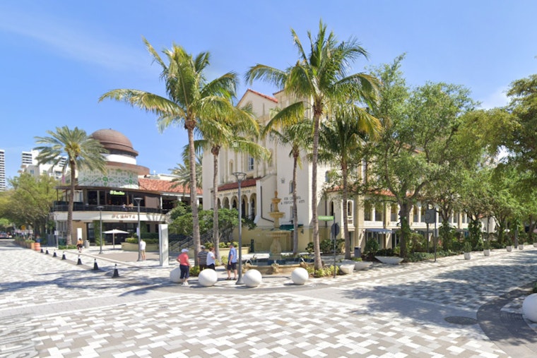 Suspicious Package Triggers EOD Response and Disruptions in West Palm Beach's CityPlace