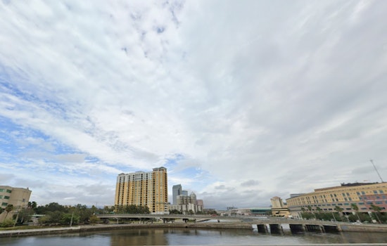 Tampa Braces for Week of Thunderstorms and High Heat, NWS Reports 50-70% Rain Chances Daily