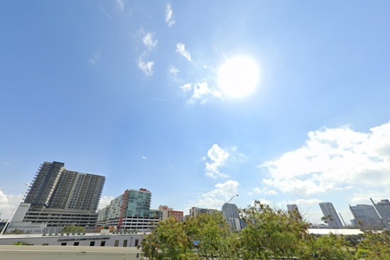 Tampa Forecasts Sunny Skies with Intermittent Thunderstorms Expected This Week