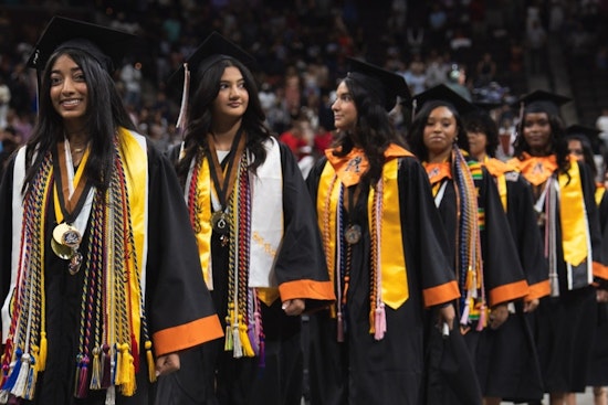 Team Duval Celebrates Valedictorians and Salutatorians of Class of 2025 in Duval County