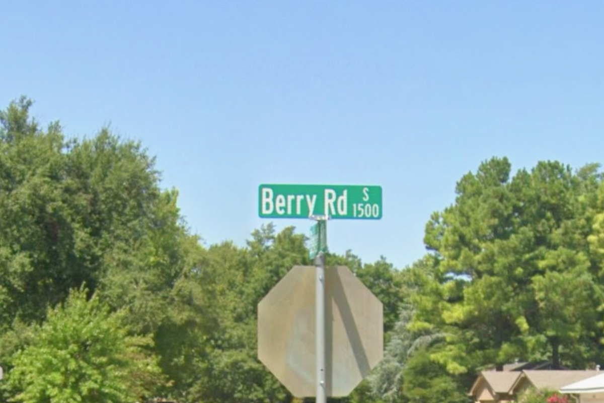 Temporary Closure on South Berry Road in Norman for Sewer Maintenance
