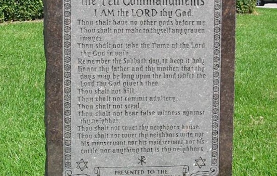Texas Governor Greg Abbott Mandates Display of Ten Commandments in Public School Classrooms