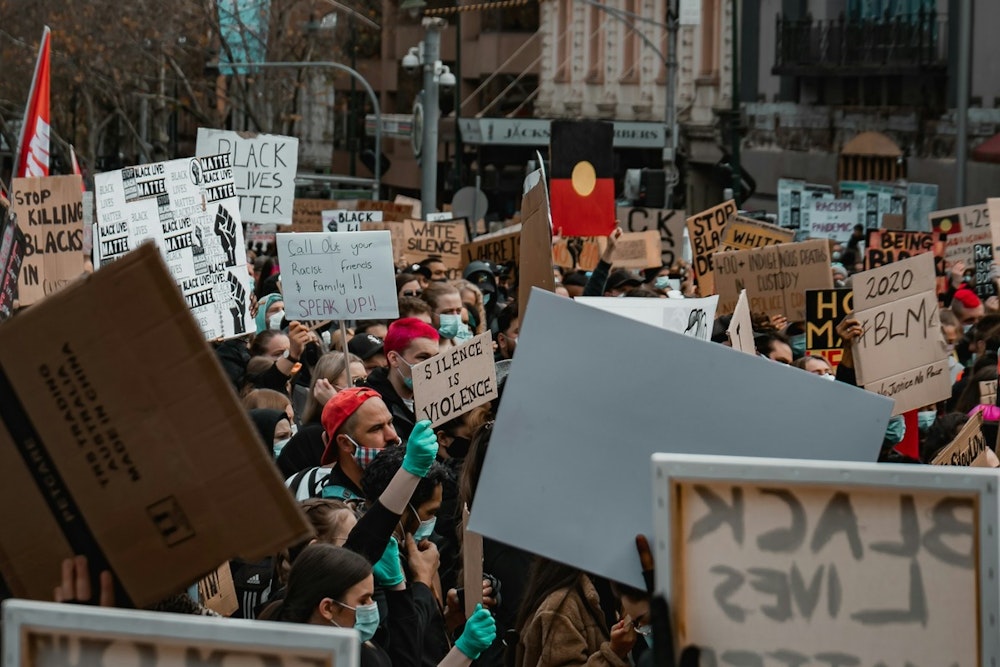 Thousands Gather in Downtown Phoenix to Protest Trump's Immigration Policies Amid Nationwide 'No King' Demonstrations