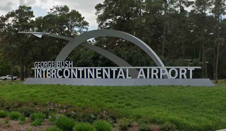 Thunderstorms Trigger Ground Stop at Houston's Bush Intercontinental Airport, Travelers Face Delays