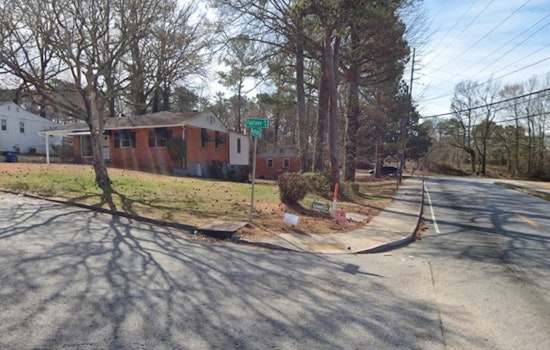 Traffic Alert as Lane Closes on Fairburn Road NW in Atlanta for Street Resurfacing Work Starting June 19