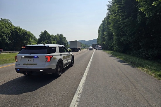 Traffic Delays on I-40 East in Loudon County Following Two Crashes Involving Tractor-Trailer