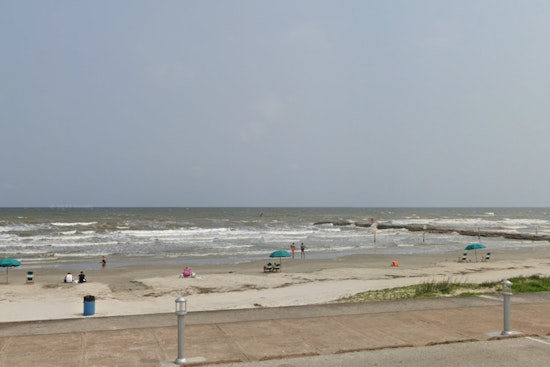 Tragic Drowning Claims Life of One, Leaves Another in Critical Condition Off Galveston's Seawall