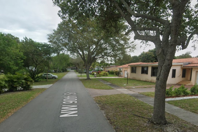 Tragic Drowning of 4-Year-Old Girl in Pool Near Miami Shores Under Investigation