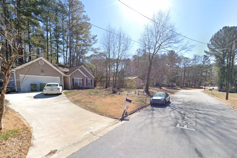 Two Injured in Stabbing Incident Following Event in Atlanta, Police Seek Suspect