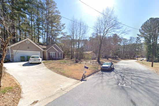 Two Injured in Stabbing Incident Following Event in Atlanta, Police Seek Suspect