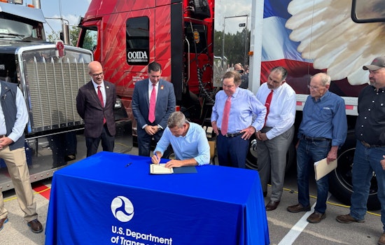 U.S. Transportation Secretary Unveils Digital Certification System to Enhance Commercial Driving Safety