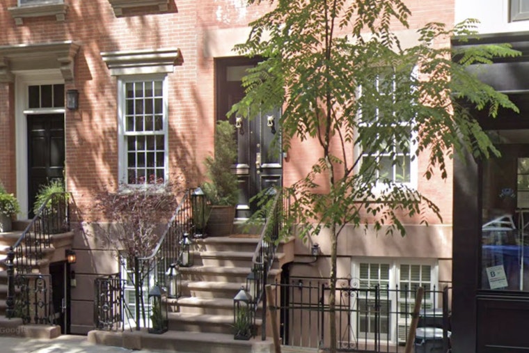 Upper East Side Stoop Becomes Viral Sensation as Hemric Family's Decorative Displays Draw NYC Crowds