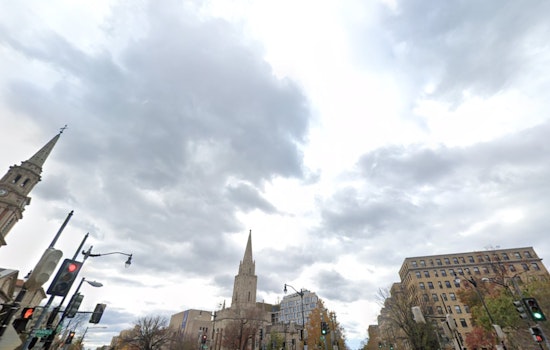Washington D.C. Braces for Showers and Possible Thunderstorms, Weekend Weather Heats Up