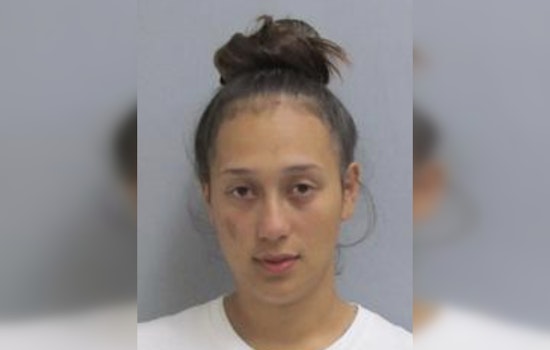 Woman Arrested in Hawaiian Ocean View Estates for DUI and Assault After Hitting Pedestrian