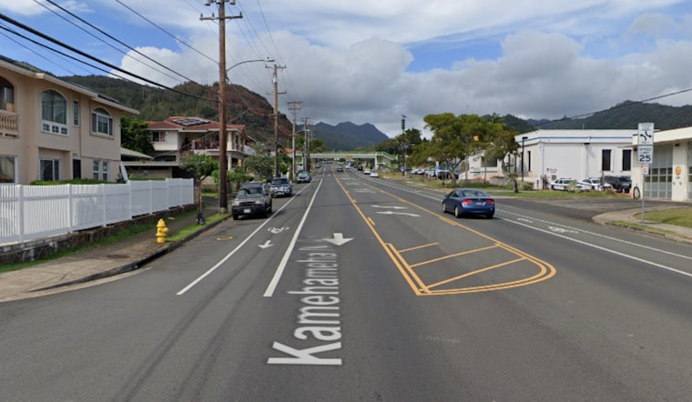 Woman in Serious Condition After Being Stabbed in Honolulu's Kalihi Area, Police Seek Suspect
