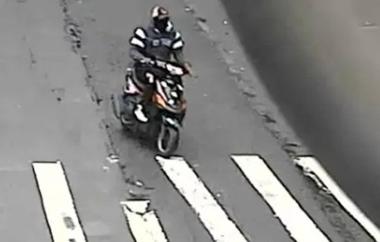 Young Child Robbed of Necklace in Broad Daylight Moped Incident in the Bronx as NYPD Searches for Suspect