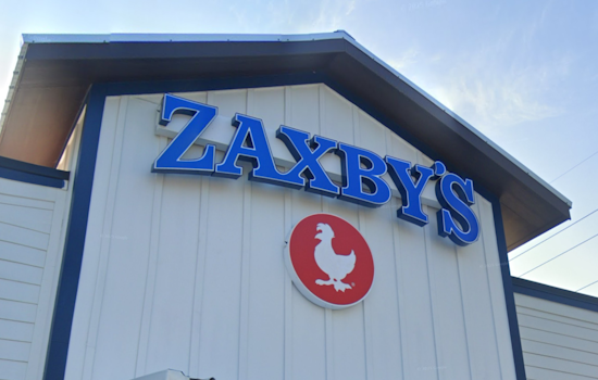 Zaxby's to Open First Arizona Location in Queen Creek, Sexy Roman Set to Spice Up Scottsdale's Dining Scene