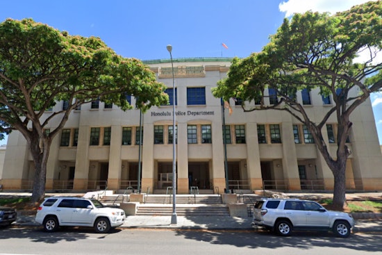 18-Year-Old Arrested for Terroristic Threatening After Dispute at Ewa Town Center, Honolulu