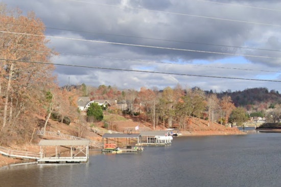 5-Year-Old Boy from Cumming Tragically Drowns in North Georgia Lake During Family Vacation