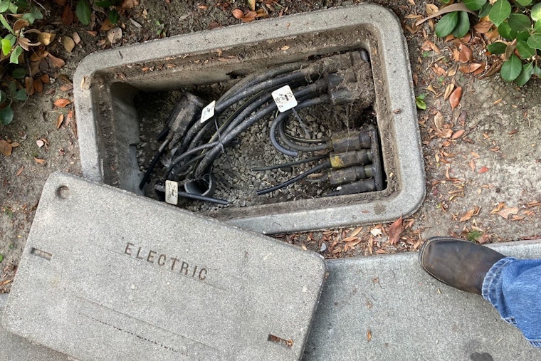 Anaheim Battles Wire Theft: Public Urged to Report Suspicious Activity as Streetlight Outages Increase