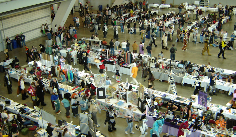 Anthrocon Furry Convention Raises Nearly $90K for McDonald-Based Cat Rescue in Pittsburgh