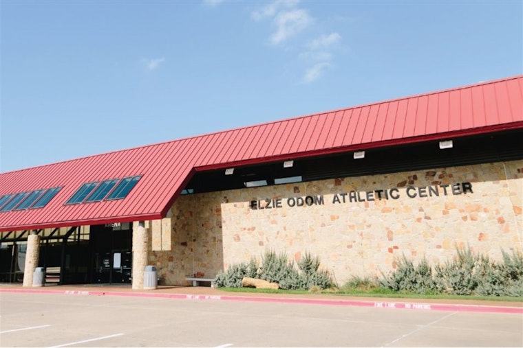 Arlington Seeks Resident Feedback on $3M Elzie Odom Athletic Center Renovations