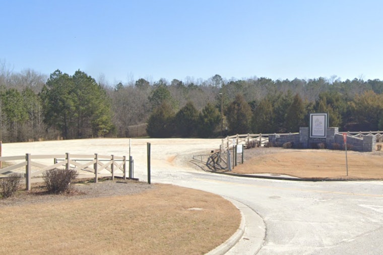 Atlanta's Big Haynes Creek Nature Center Featured in New Hiking Guide, Authors Host Book Signing and Nature Walk Event