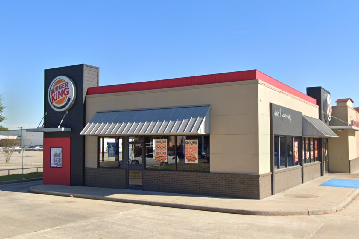 Barricaded Suspect Inside Burger King Causes Standoff in NW Harris