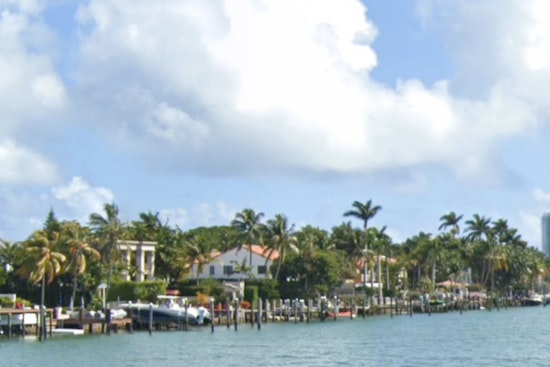 Boat Capsizes in Biscayne Bay Near Miami Beach, Leaving Three Children in Critical Condition