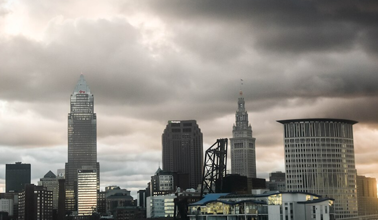 Braces for Varied Weather: Fog, Warm Fronts, and Thunderstorms Predicted by NWS Cleveland