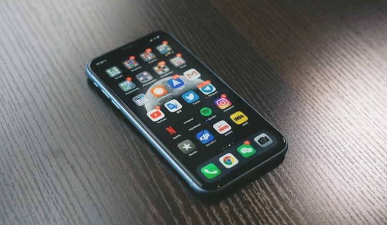 Canutillo ISD Adopts Stricter Cell Phone Policy to Boost Classroom Focus