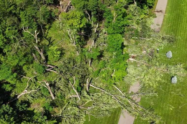 Carver County Rallies in Solidarity Amidst Tornado Aftermath, Community and First Responders Join Forces for Recovery