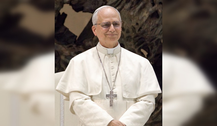 Chicago Family Gifts "Da Pope" T-Shirt to Pope Leo XIV, Celebrating Shared Chicago Roots