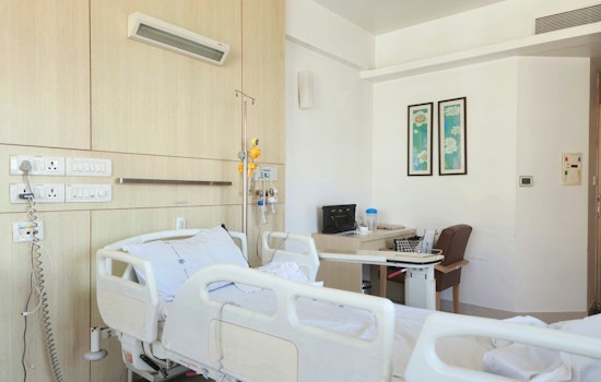 Chicago Hospitals Northwestern Memorial and Rush Secure Spots on U.S. News & World Report's 'Best Hospitals' Honor Roll for 2025-2026