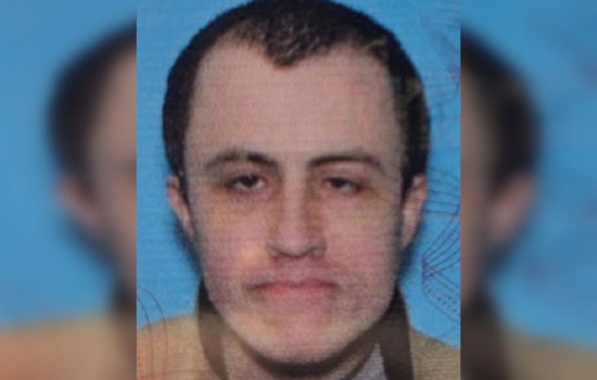 Chicago Police Issue Alert for Missing 42-Year-Old Man with Health Conditions in Chicago