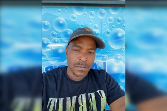 Chicago Police Urge Public to Help Locate Missing Man Last Seen at UIC Area Blue Line Station