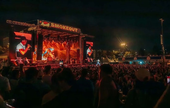 Chicago's Windy City Smokeout Blends BBQ Mastery with Country Music at United Center