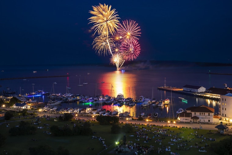 Chicago Yacht Club Sets Sail for Historic 150th Race to Mackinac Amidst Weather Challenges