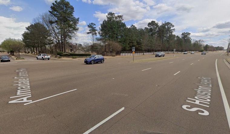 Collierville Police Manage Traffic Flow After Crash, Urge Avoidance of Houston Levee Area