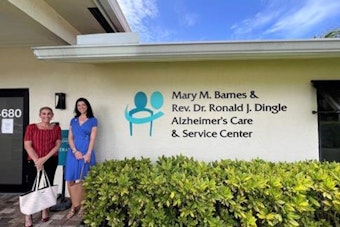 Commissioner Woodward Engages with Alzheimer's Support Programs During Visit to Boca Raton Care Center