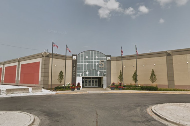 Community Torn Over $150 Million Industrial Redevelopment Plans for Chicago's Ford City Mall