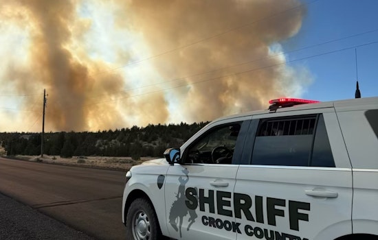 Crook County Residents Await Critical Updates on Highland Fire Through Sheriff's Office Briefing