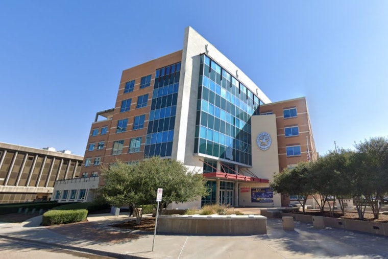 Dallas Police Investigate Fatal Hit-and-Run on Lagow Street, Seek Public's Help