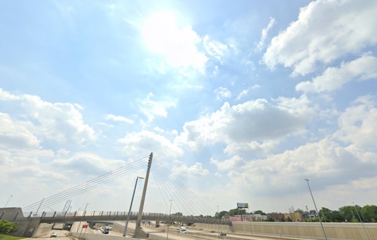 Detroit Braces for Mixed Weather with Sunny Spells and Possible Showers Ahead