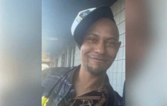 Detroit Police Seek Public's Help in Locating Missing 40-Year-Old Devian Jones from Group Home