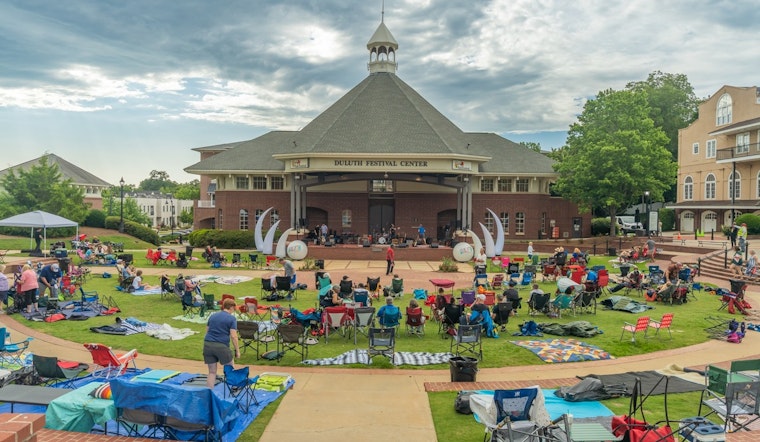Downtown Duluth Rocks Out at Tom Petty Tribute Concert with The Sundogs and Local Talent