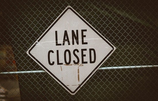 Downtown Jacksonville Commuters Navigate Detours Due to Sewer Main Collapse Near Maxwell House Plant